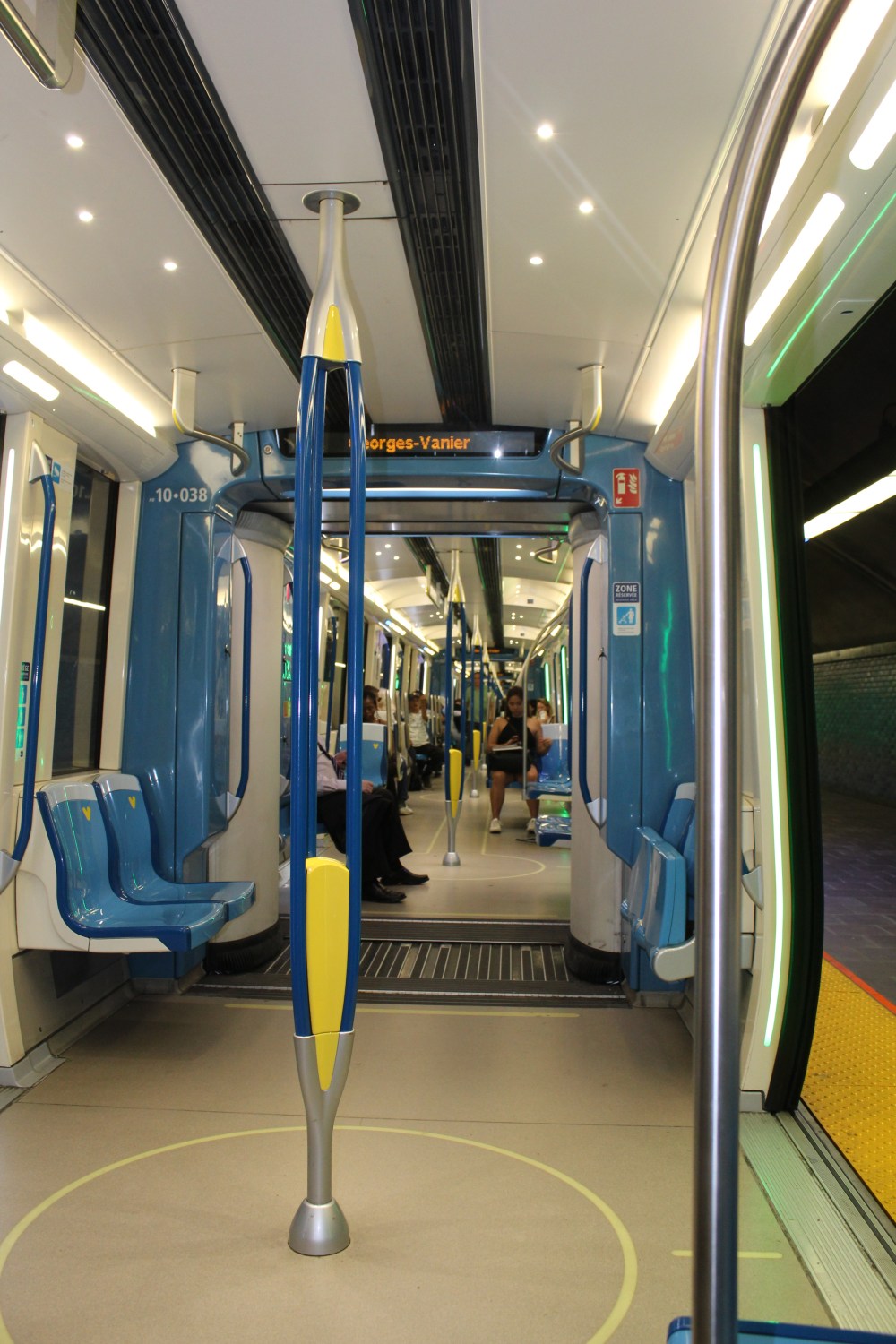 Metro Montreal 6